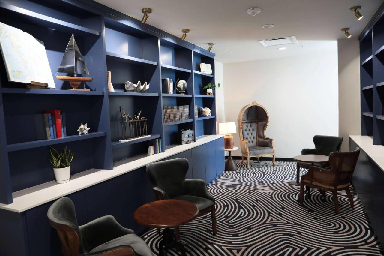 The Elm, A Ramada By Wyndham Hotel Little Elm Buitenkant foto
